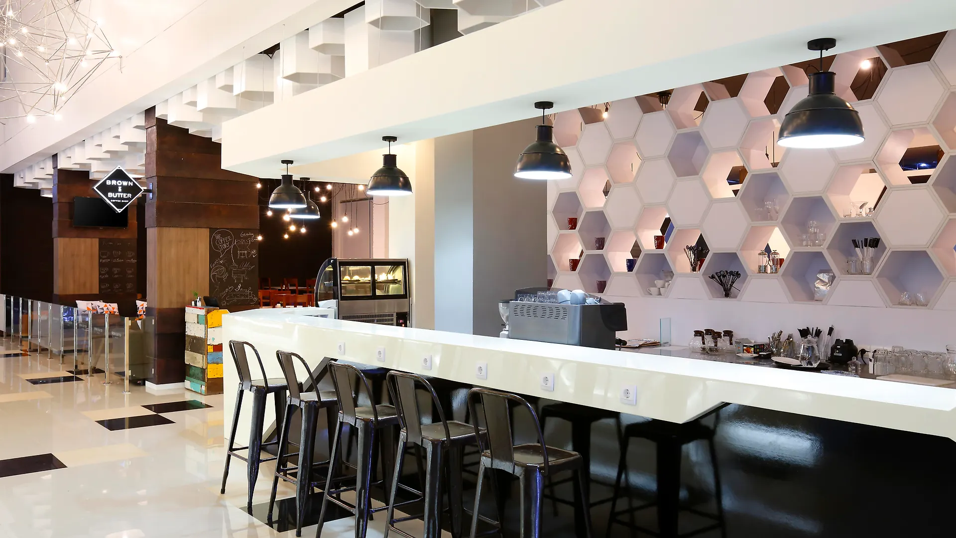 Berry Biz Hotel Seminyak Endonezya