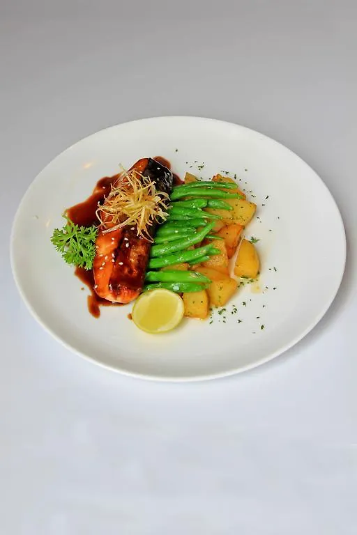 Berry Biz Hotel スミニャック インドネシア